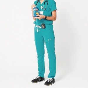 Figs Limited Edition Teal Color Yola skinny scrub pants